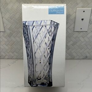 Mikasa Celebrations Diamond Sparkle Large Crystal Glass Vase